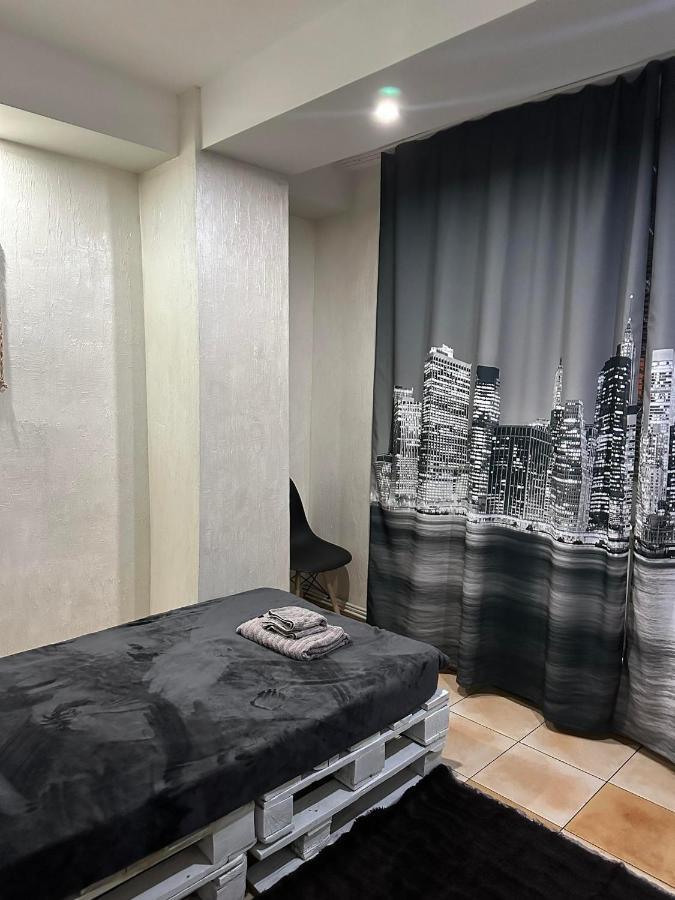 Mini Hostel N.Tigranyan 5 Jereván Kültér fotó